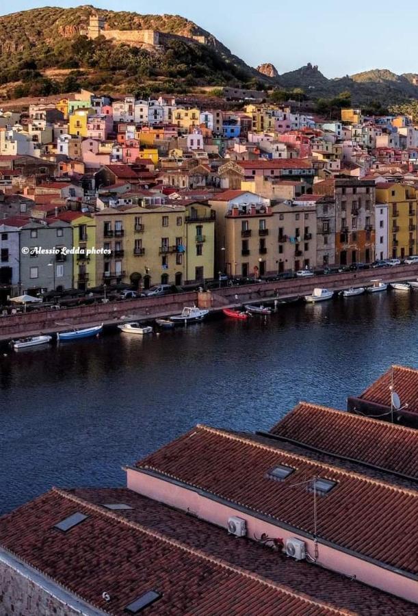 Le Camelie Appartamento Bosa Esterno foto