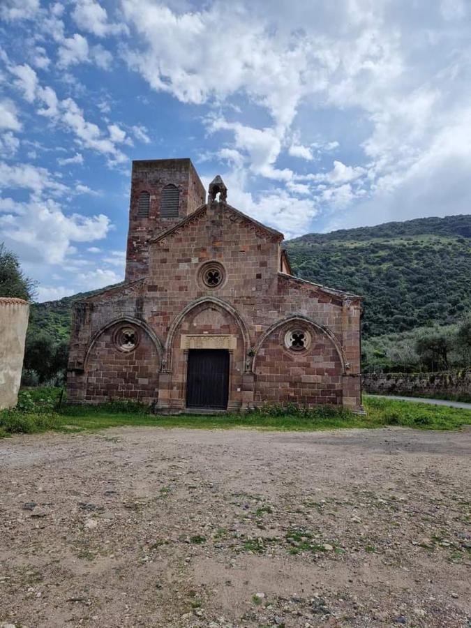 Le Camelie Appartamento Bosa Esterno foto